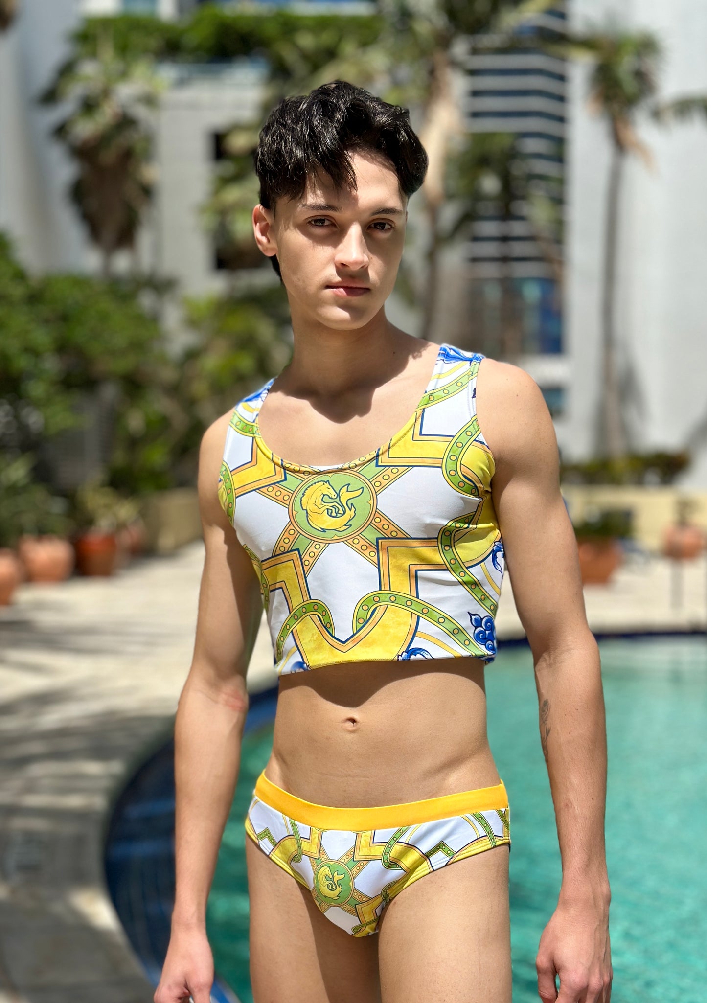 Arc Men's Crop Tank Top